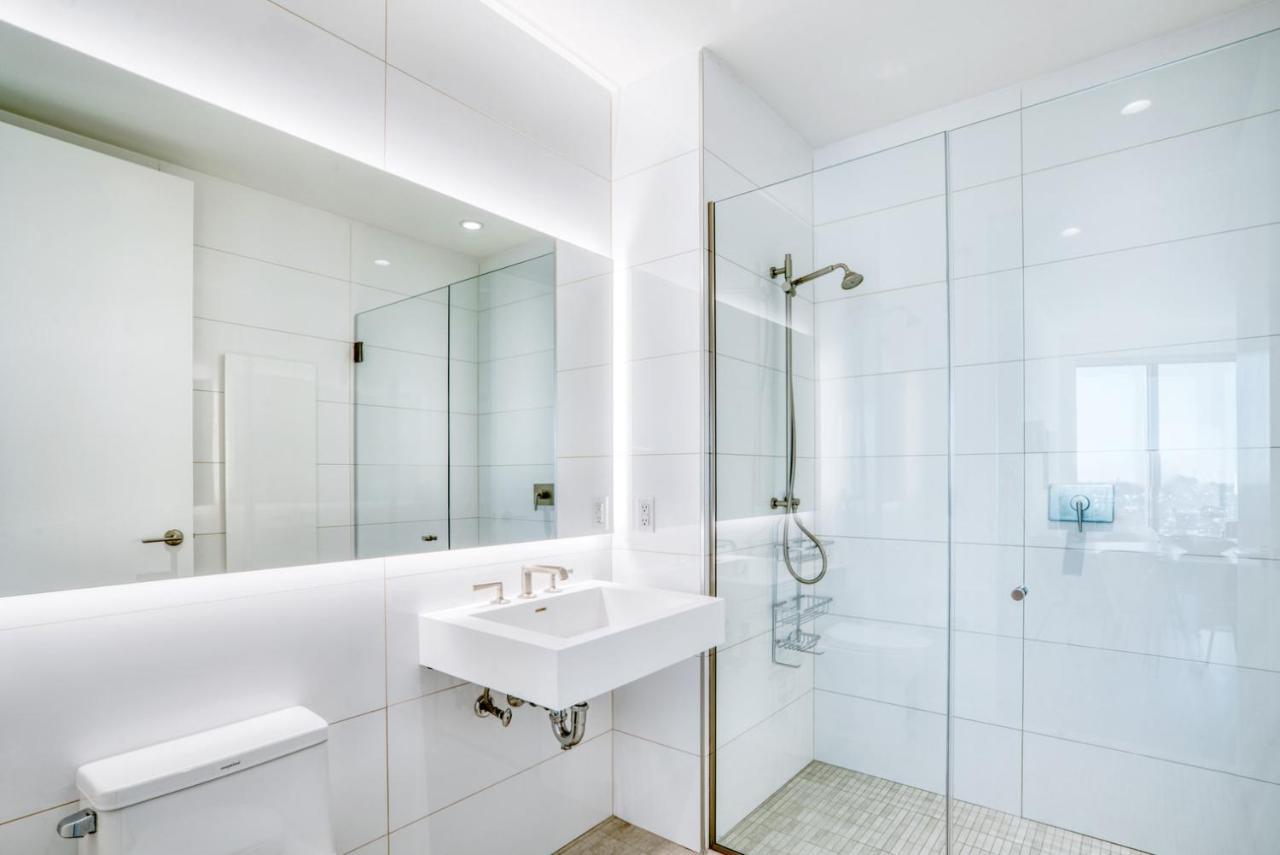 Clinton Hill 2br W Wd Gym Pool Nr Bam Nyc-974 *
